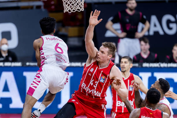 和凯恩一起 和凯恩一起