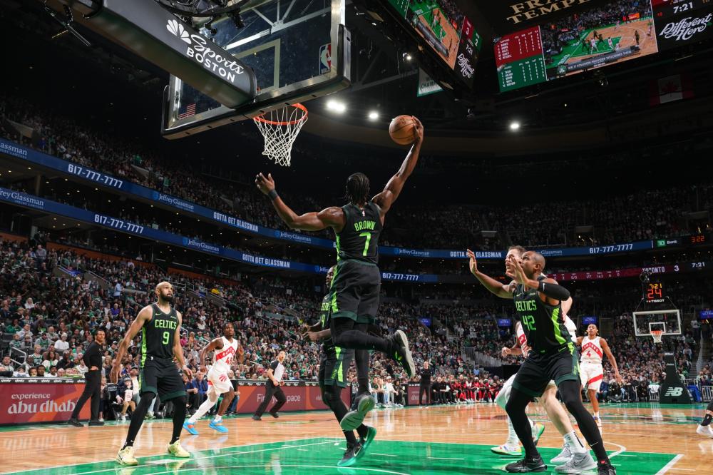 重回欧冠席 重回欧冠席