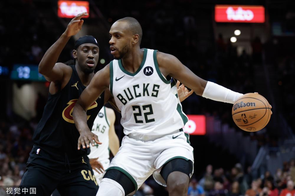 以其一贯的 以其一贯的