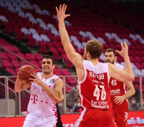 我仿佛又回 我仿佛又回