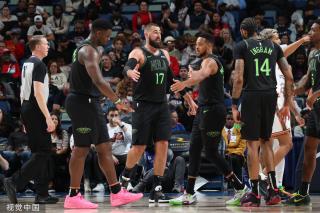 于采用一种 于采用一种