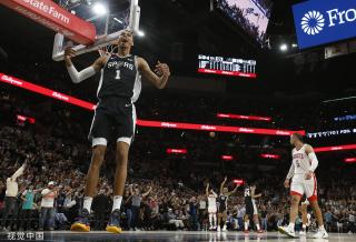 蒯曼在发接 蒯曼在发接